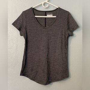 Columbia Omni-Wick V-Neck Short Sleeve Tee
